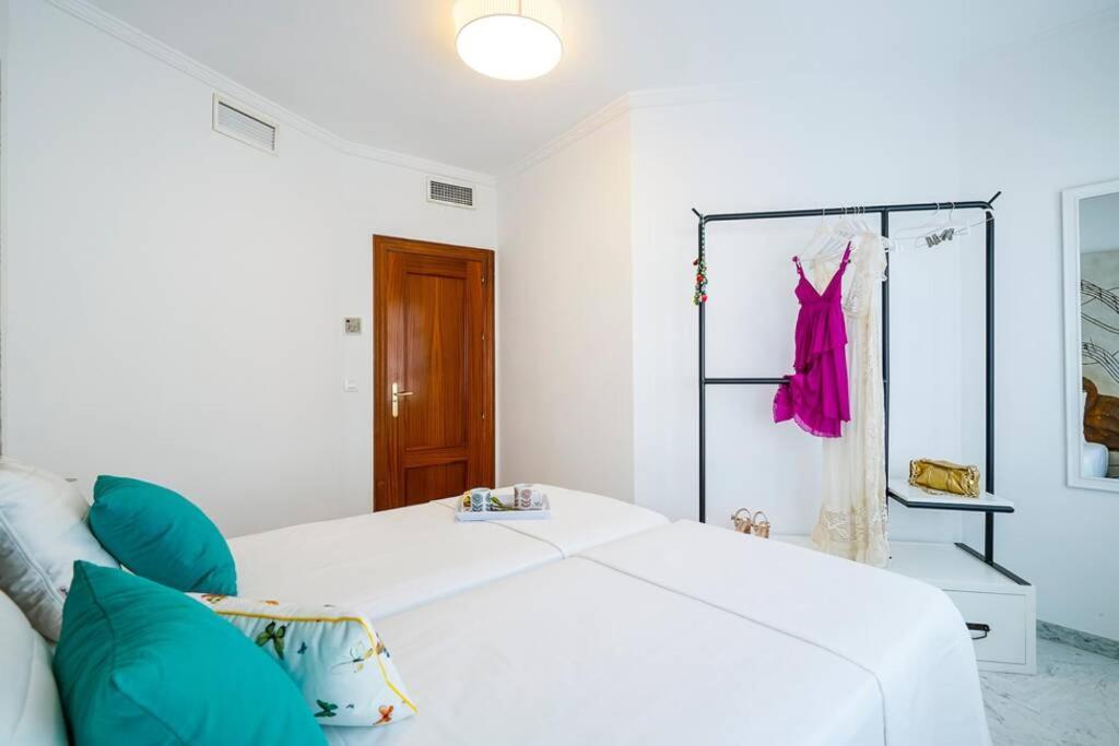 Lovely And Chic Apartment In The Heart Of Sevilla Buitenkant foto