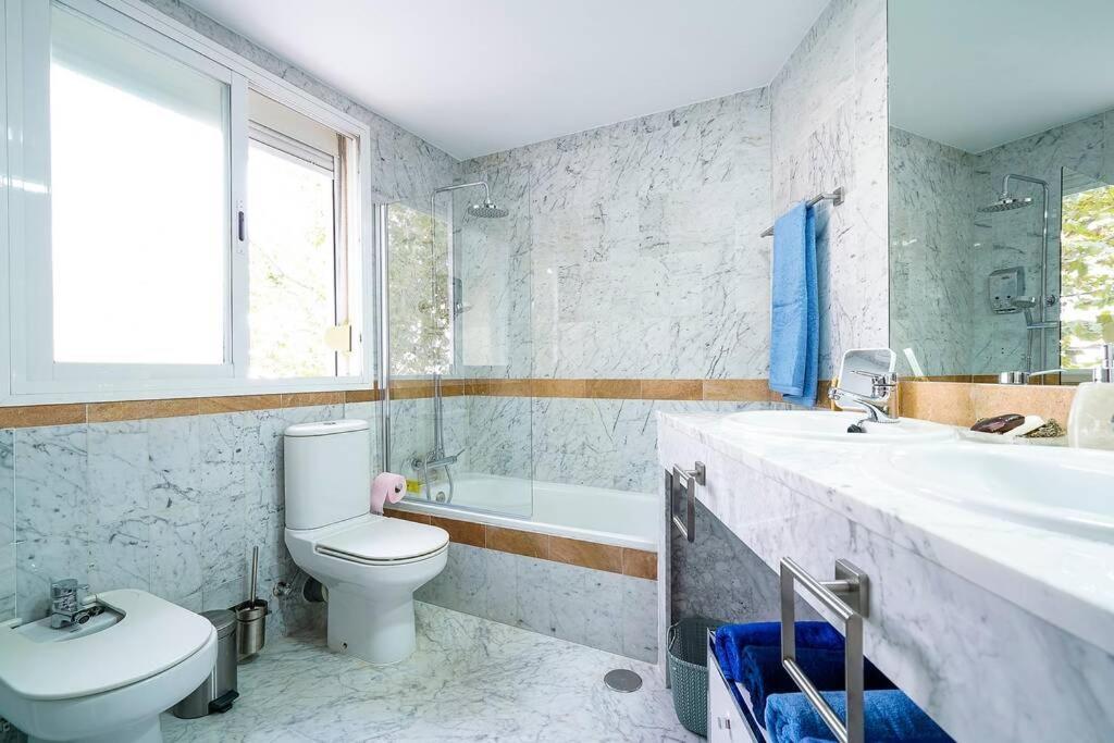 Lovely And Chic Apartment In The Heart Of Sevilla Buitenkant foto